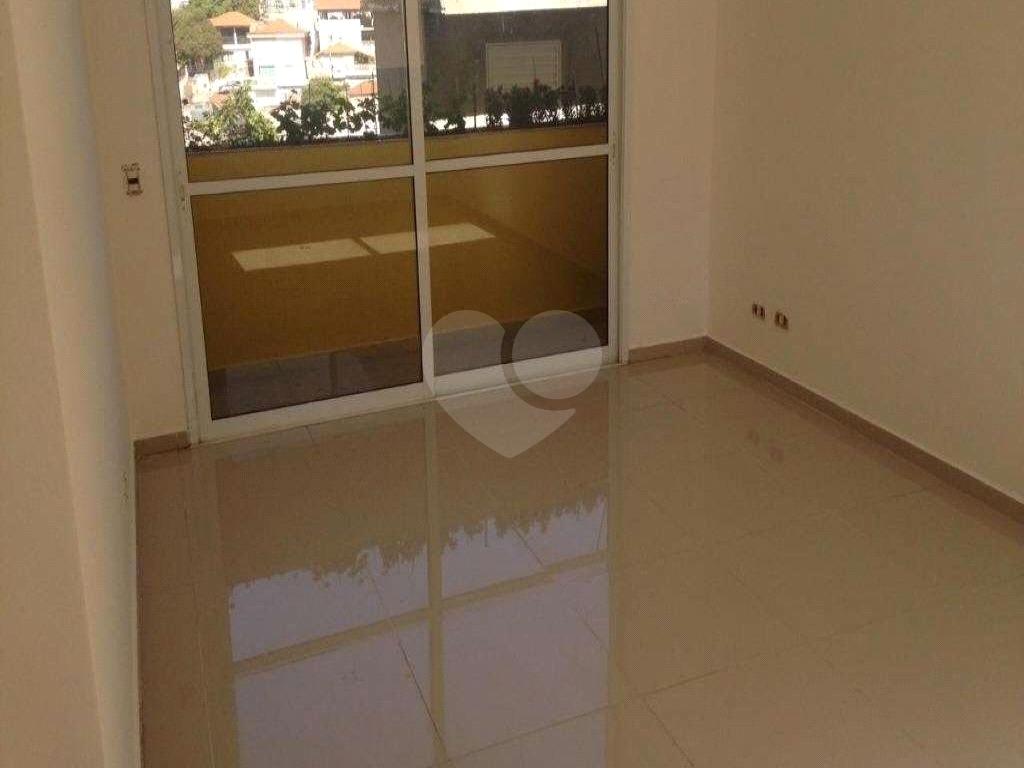 Condomínio fechado na Freguesia do Ó, Zona Norte com 2 dormitórios sendo 1 suíte.