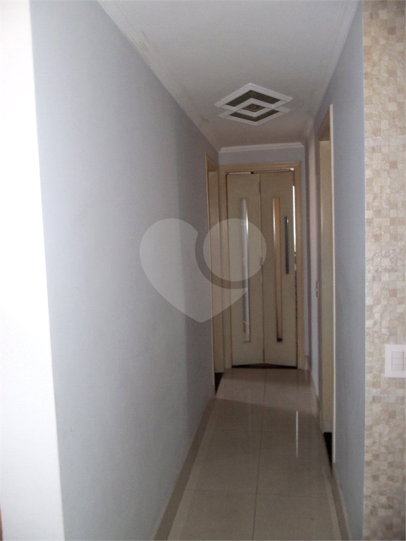 APARTAMENTO em VILA PRUDENTE