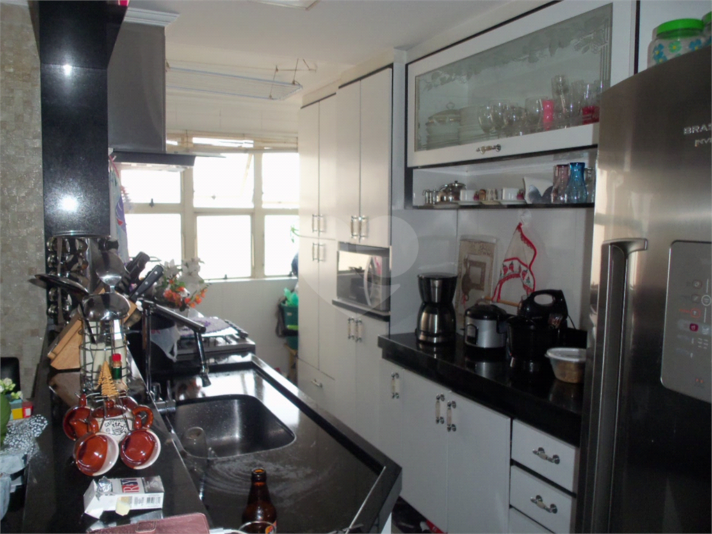 APARTAMENTO em VILA PRUDENTE