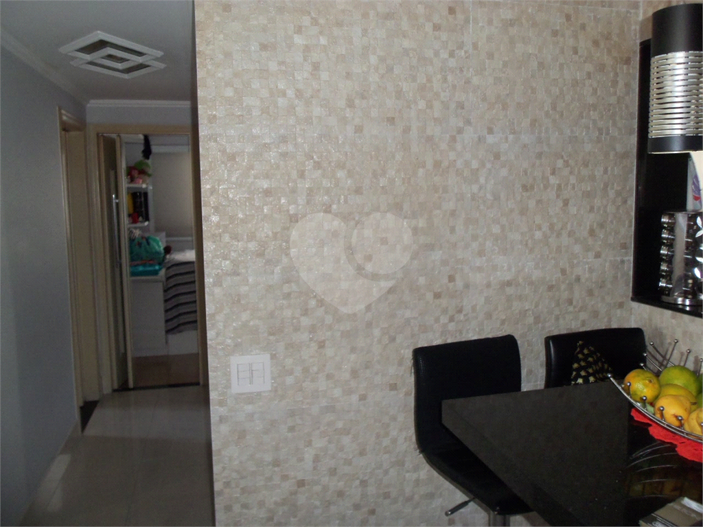 APARTAMENTO em VILA PRUDENTE