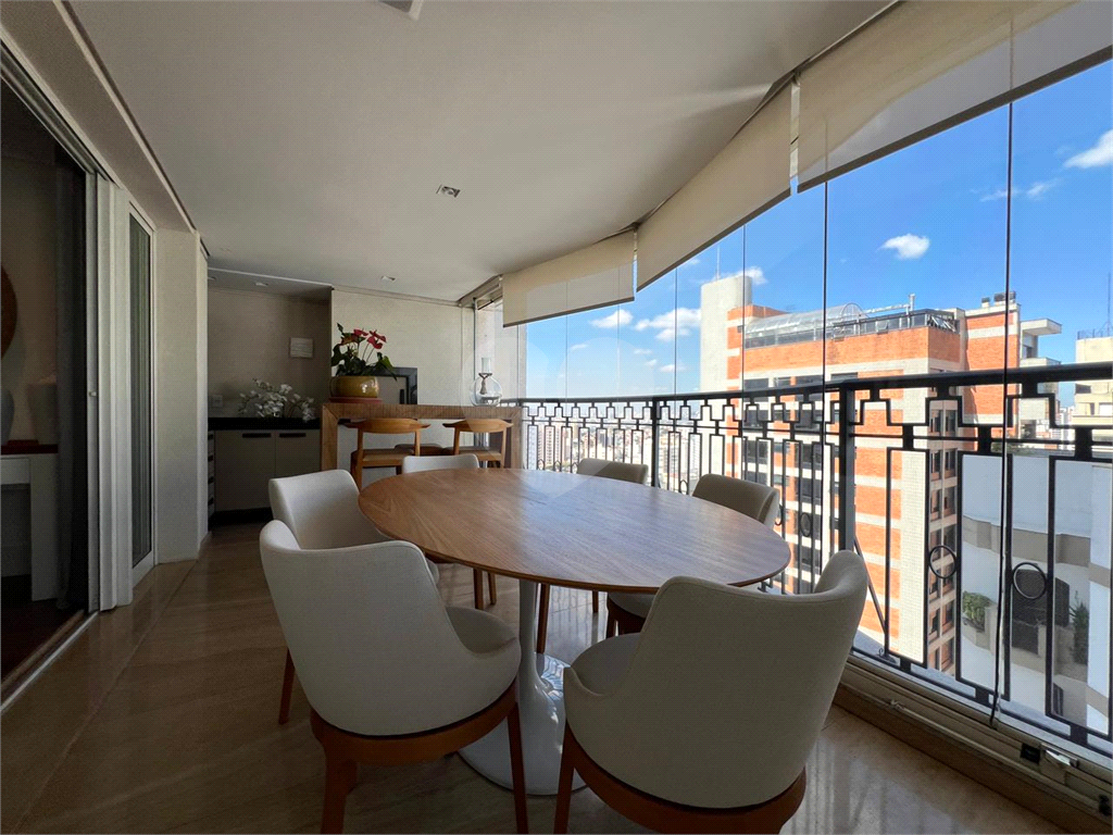 APARTAMENTO DE ALTO PADRÃO PARA LOCAÇÃO MOBILIADO 320 M² ZN