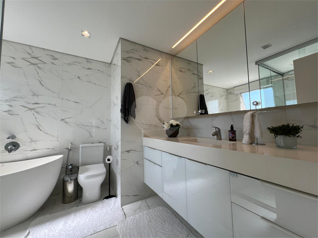 APARTAMENTO DE ALTO PADRÃO PARA LOCAÇÃO MOBILIADO 320 M² ZN