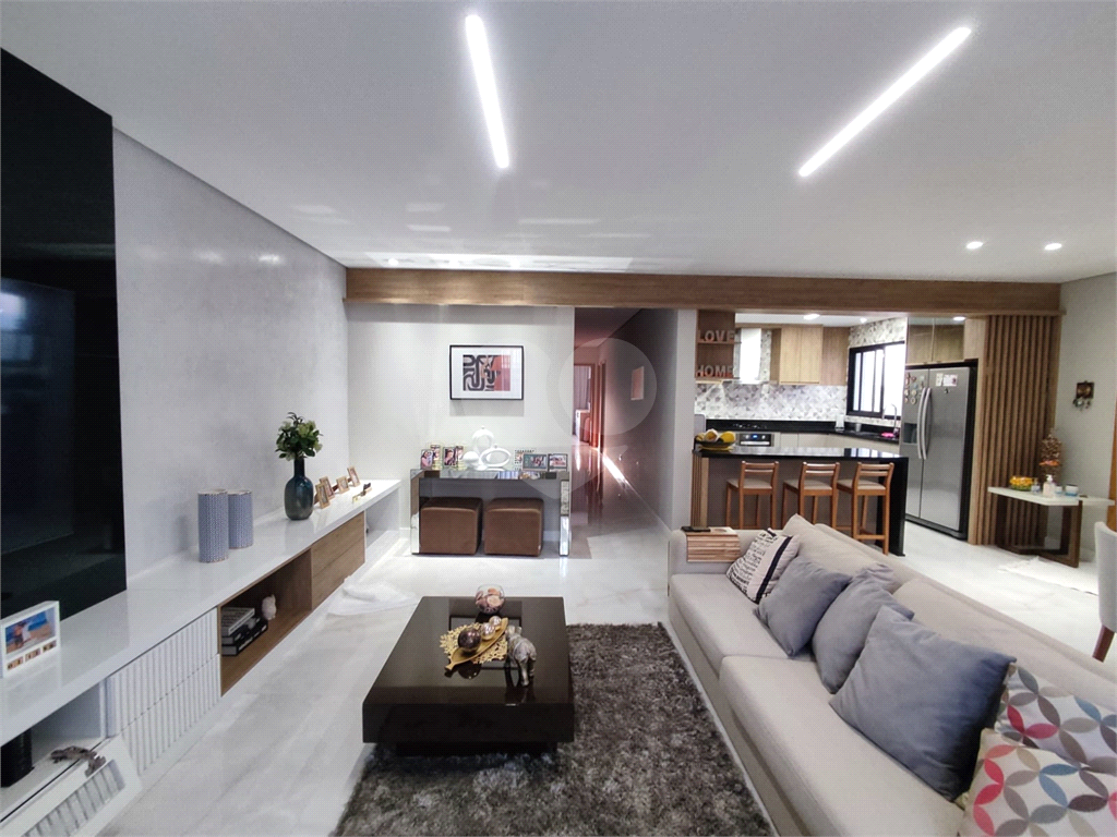 Casa jardim frança  semi-nova impecael com 3 dts 1 ste 4 vagas piscina e churrasqueira e amplo quintal