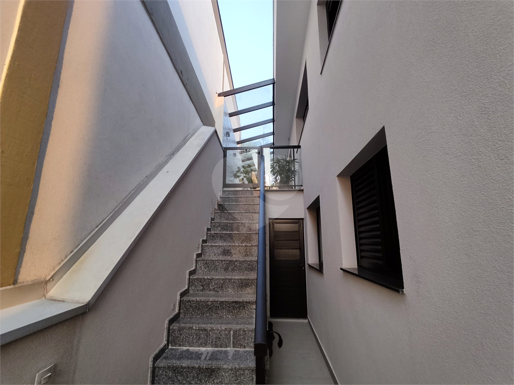 Casa jardim frança  semi-nova impecael com 3 dts 1 ste 4 vagas piscina e churrasqueira e amplo quintal