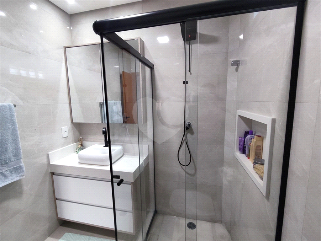 Casa jardim frança  semi-nova impecael com 3 dts 1 ste 4 vagas piscina e churrasqueira e amplo quintal