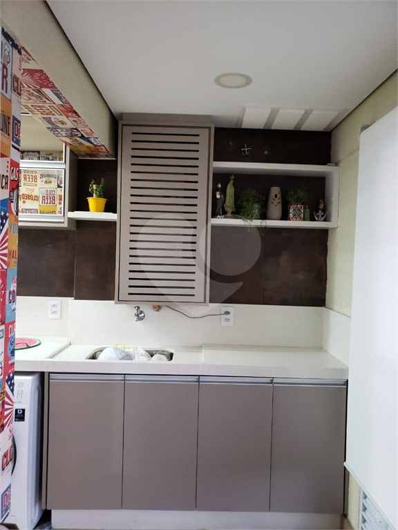 Apartamento à venda com 2 quartos, 66m² - Foto 11