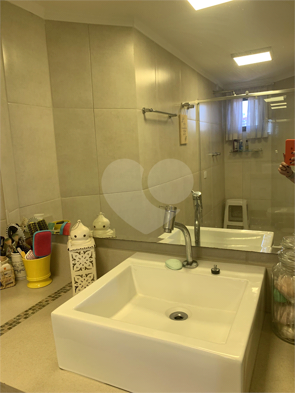 Apartamento no bairro da Vila Maria 3 dormitórios sendo 1 suite. Sala para 2 ambientes.