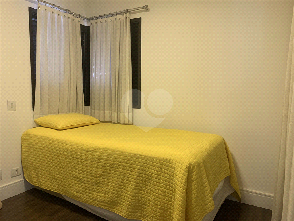 Apartamento no bairro da Vila Maria 3 dormitórios sendo 1 suite. Sala para 2 ambientes.