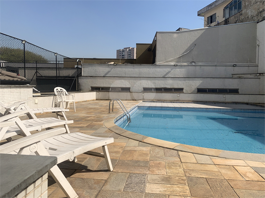 Apartamento no bairro da Vila Maria 3 dormitórios sendo 1 suite. Sala para 2 ambientes.
