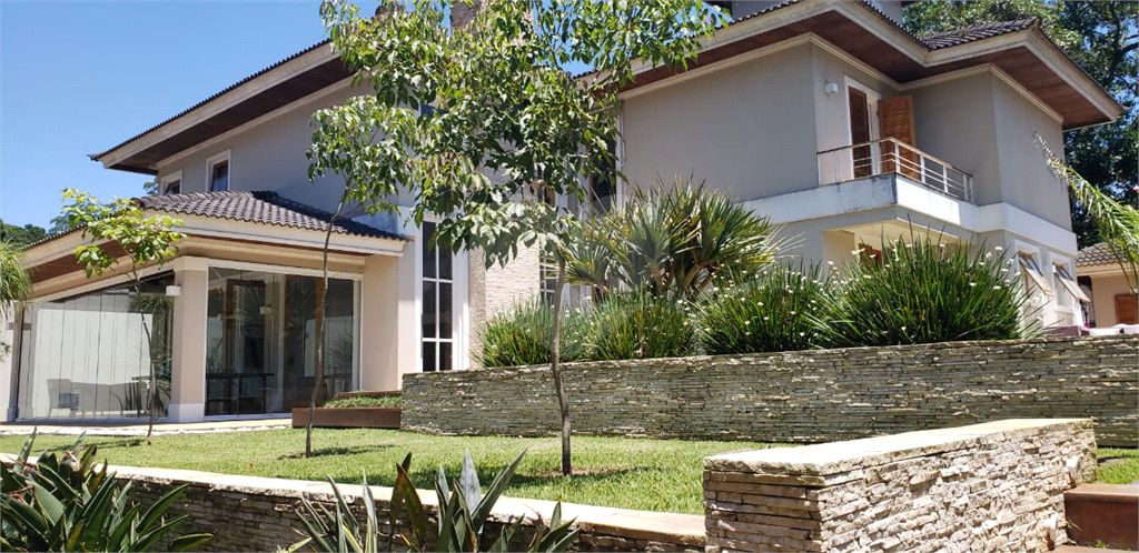 LINDA CASA NA SERRA DA CANTAREIRA