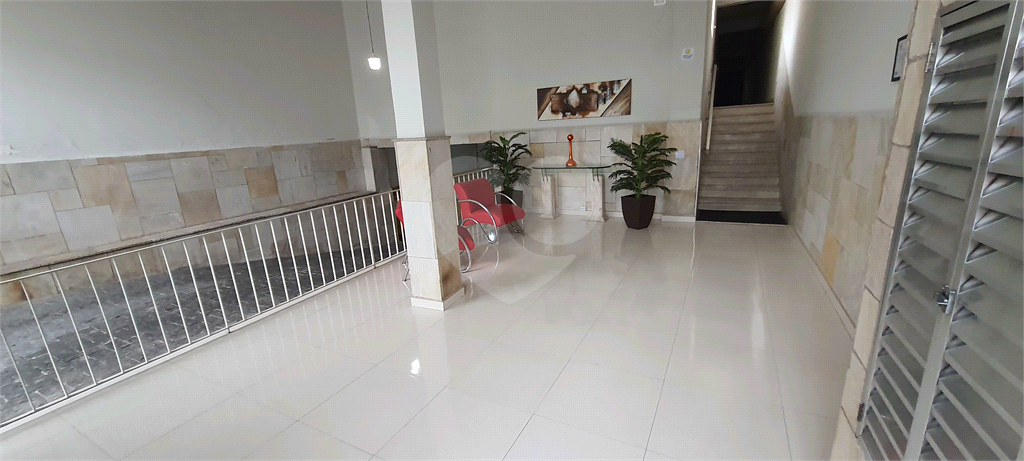 APARTAMENTO em SANTANA
