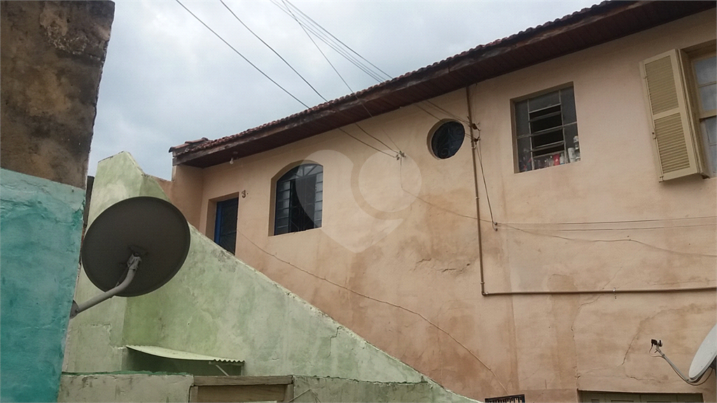 Área de 1.259,90, para construção, incorporação - Região de ótima localização.					

