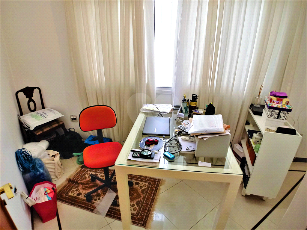 Sobrado impecável na Barra Funda, suítes amplas com closet e muito conforto!