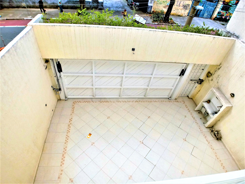 Sobrado impecável na Barra Funda, suítes amplas com closet e muito conforto!