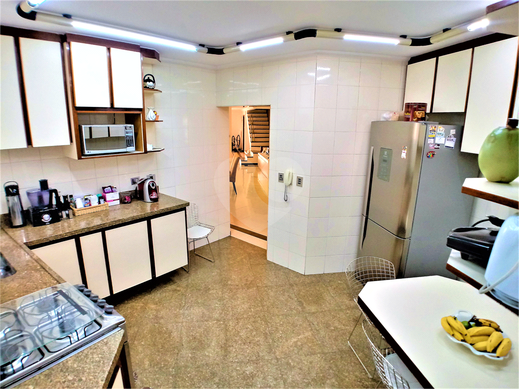 Sobrado impecável na Barra Funda, suítes amplas com closet e muito conforto!