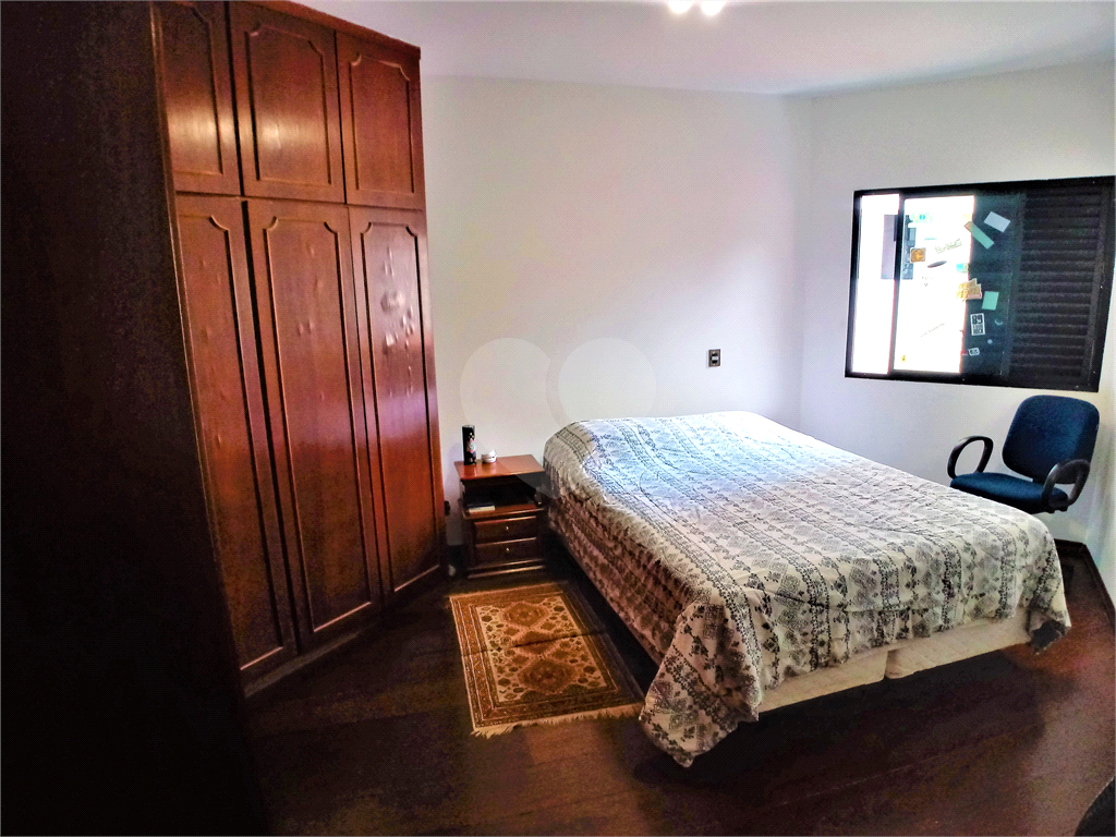 Sobrado impecável na Barra Funda, suítes amplas com closet e muito conforto!