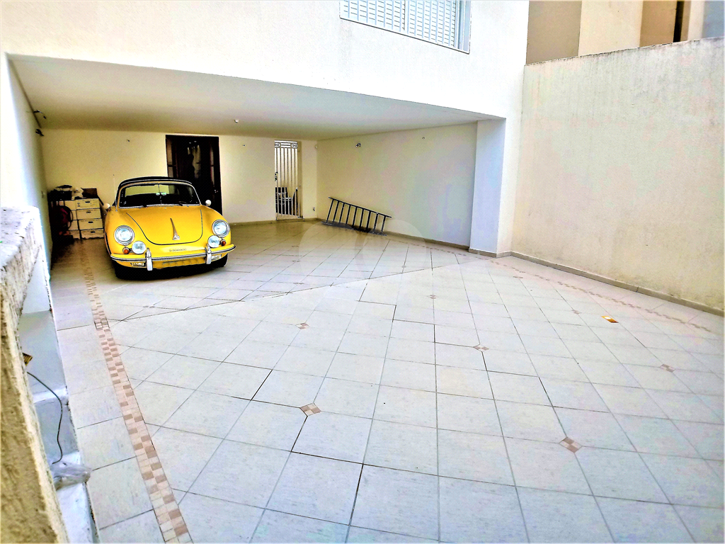 Sobrado impecável na Barra Funda, suítes amplas com closet e muito conforto!