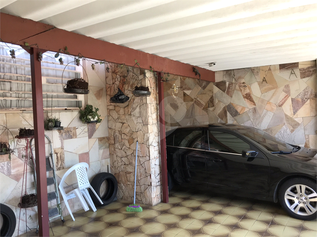 SOBRADO em VILA MAZZEI