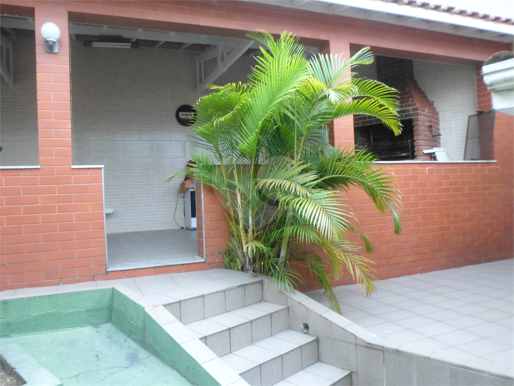 Vl. Nv.Cachoeirinha, Casa 3 Dor, Suíte, 2 Vgs. 600 Mil