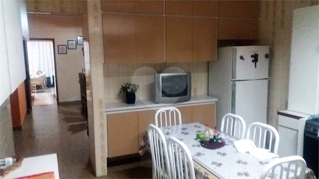 Ampla Casa Térrea com 550 metros no Bairro Edu Chaves Zona Norte de São Paulo.