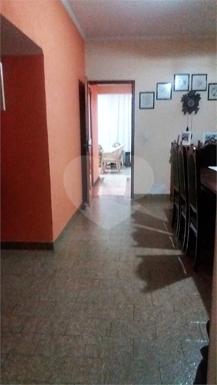 Ampla Casa Térrea com 550 metros no Bairro Edu Chaves Zona Norte de São Paulo.