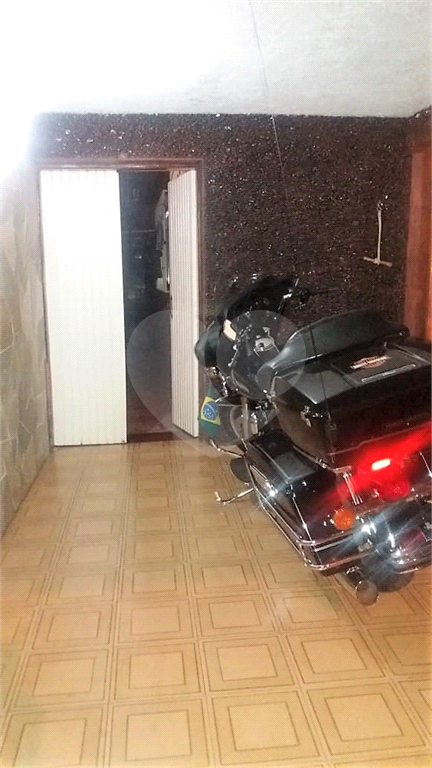 Ampla Casa Térrea com 550 metros no Bairro Edu Chaves Zona Norte de São Paulo.