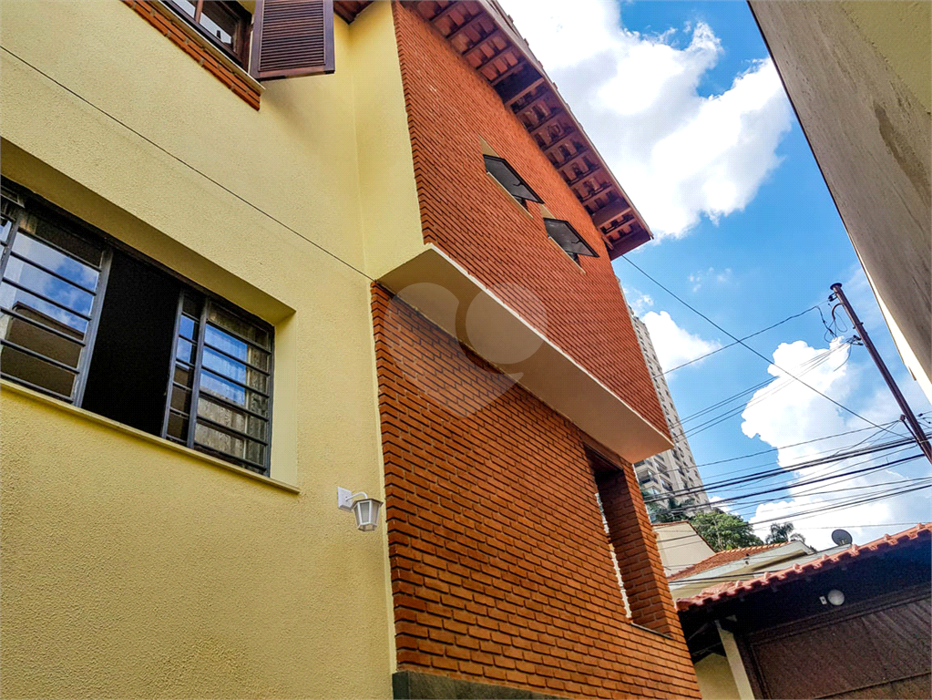 Sobrado à venda com 4 quartos, 278m² - Foto 1