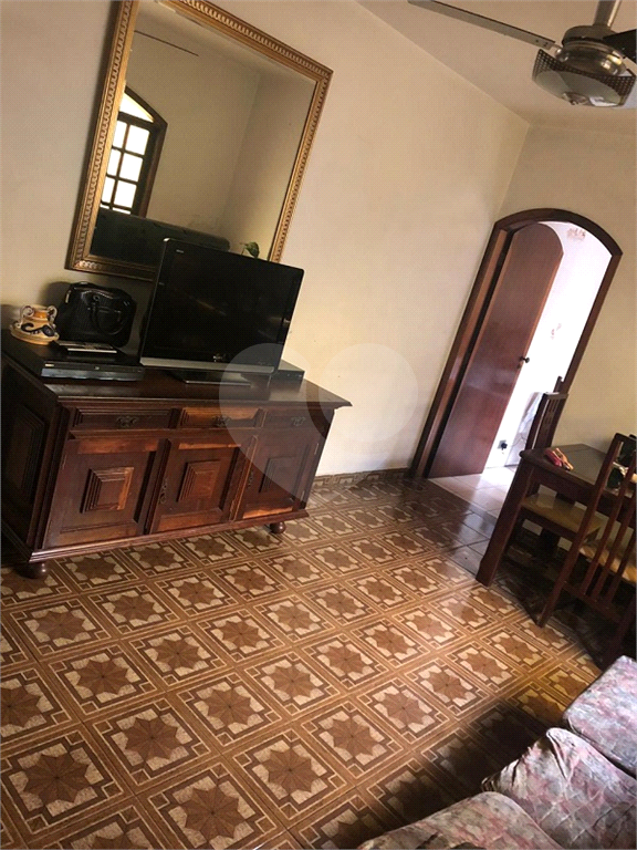  Casa com 3 dormitórios para venda no bairro Vila Medeiros em São Paulo