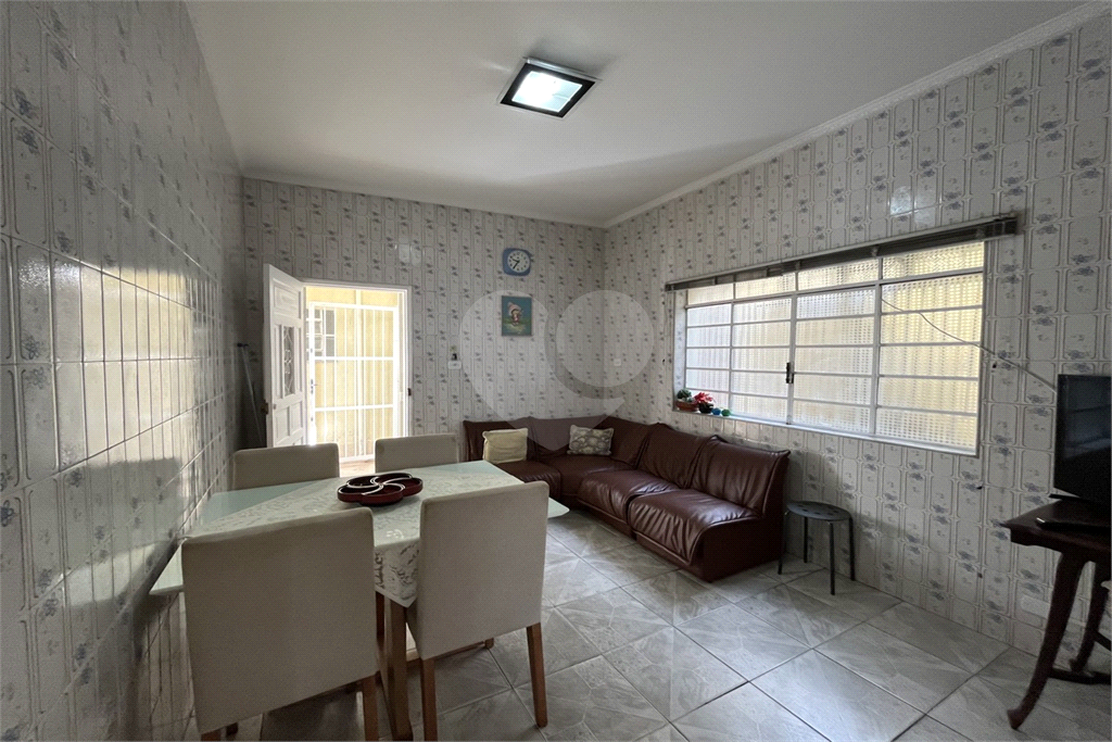 Sobrado com 3 dormitórios no bairro do Limão