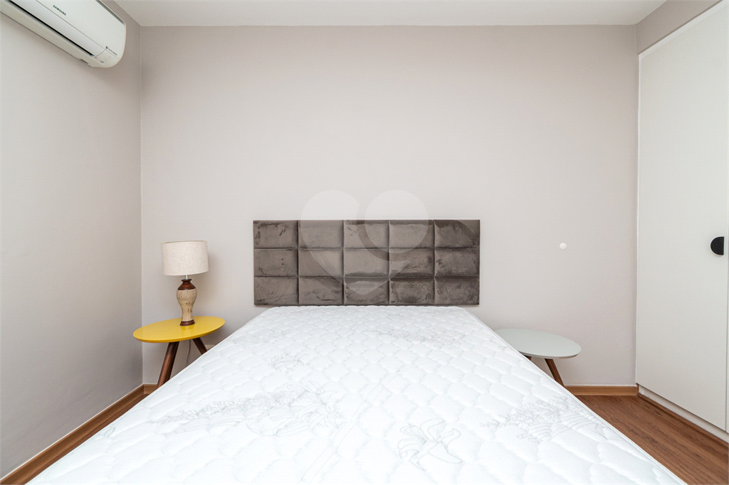 APARTAMENTO em JARDIM PAULISTA