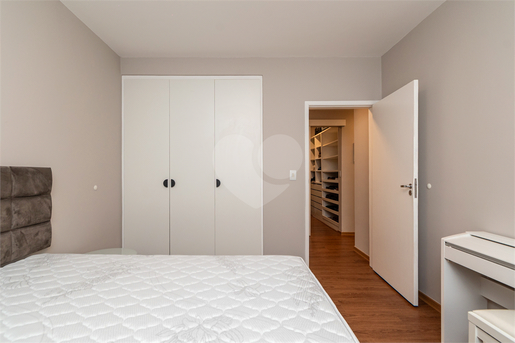 APARTAMENTO em JARDIM PAULISTA