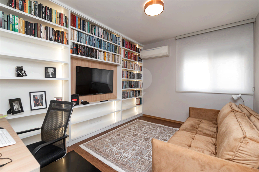 APARTAMENTO em JARDIM PAULISTA