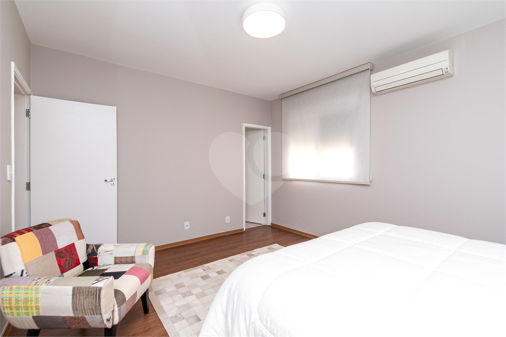 APARTAMENTO em JARDIM PAULISTA
