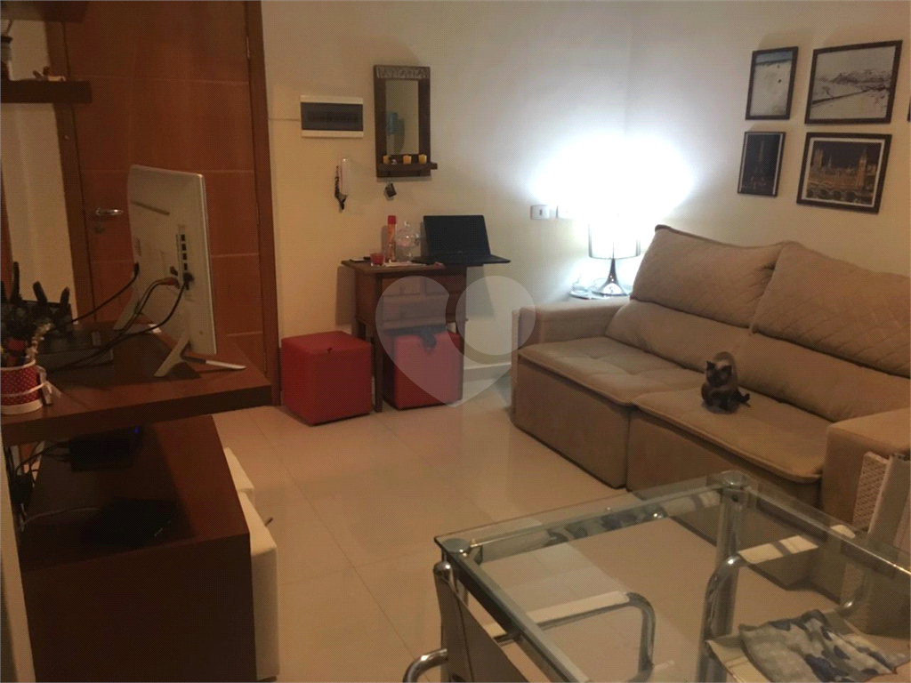 Apartamento padrão com 71m² na principal rua da Casa Verde