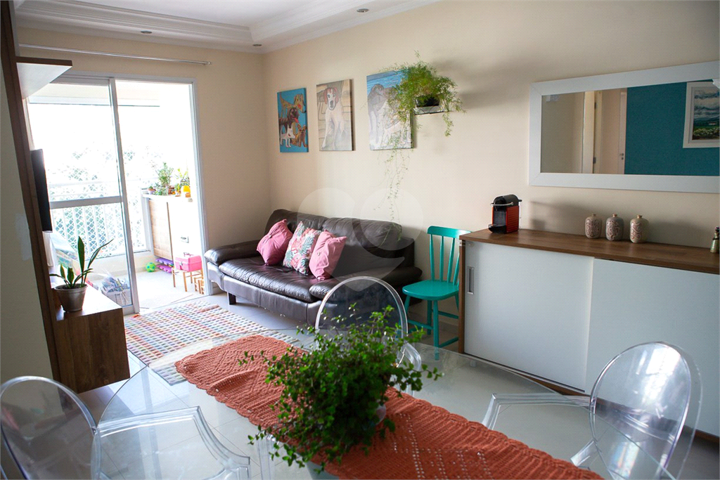 APARTAMENTO em PERDIZES