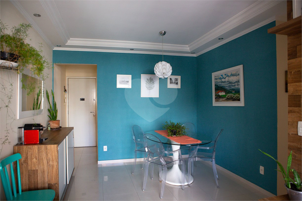 APARTAMENTO em PERDIZES