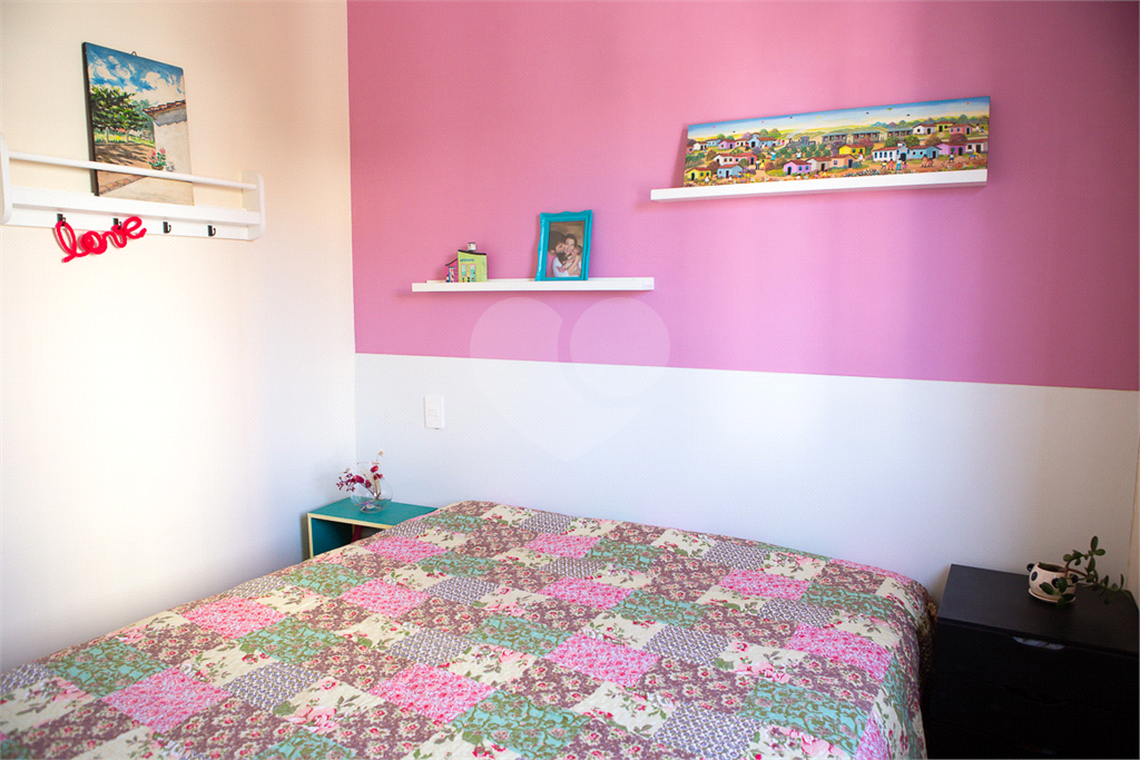 APARTAMENTO em PERDIZES