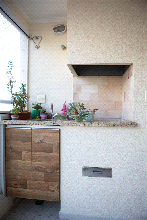 APARTAMENTO em PERDIZES