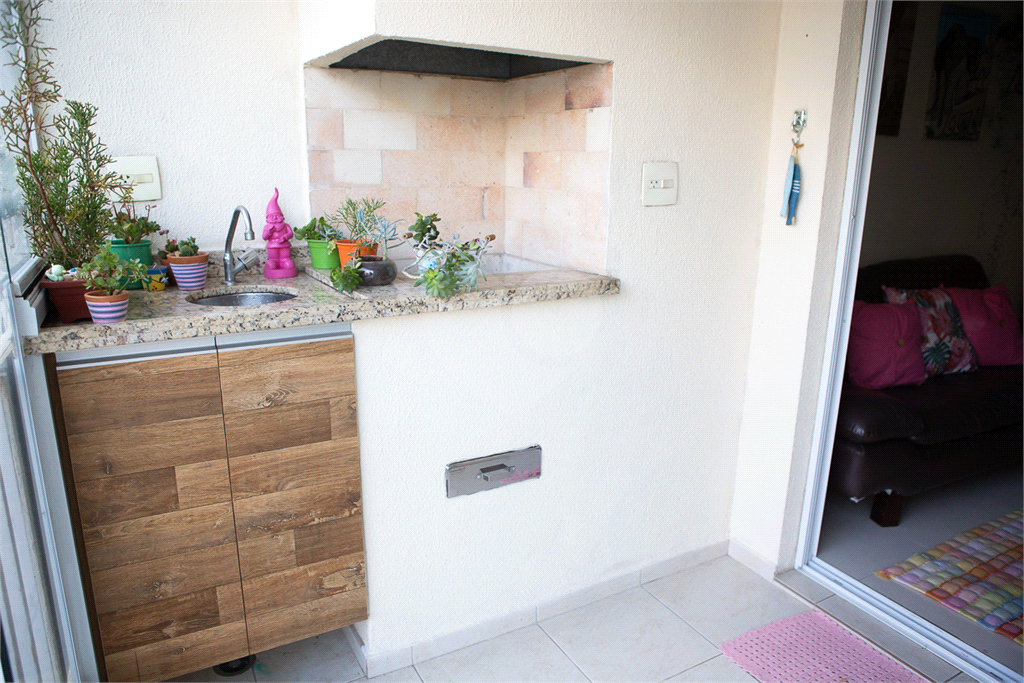 APARTAMENTO em PERDIZES