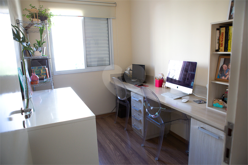 APARTAMENTO em PERDIZES