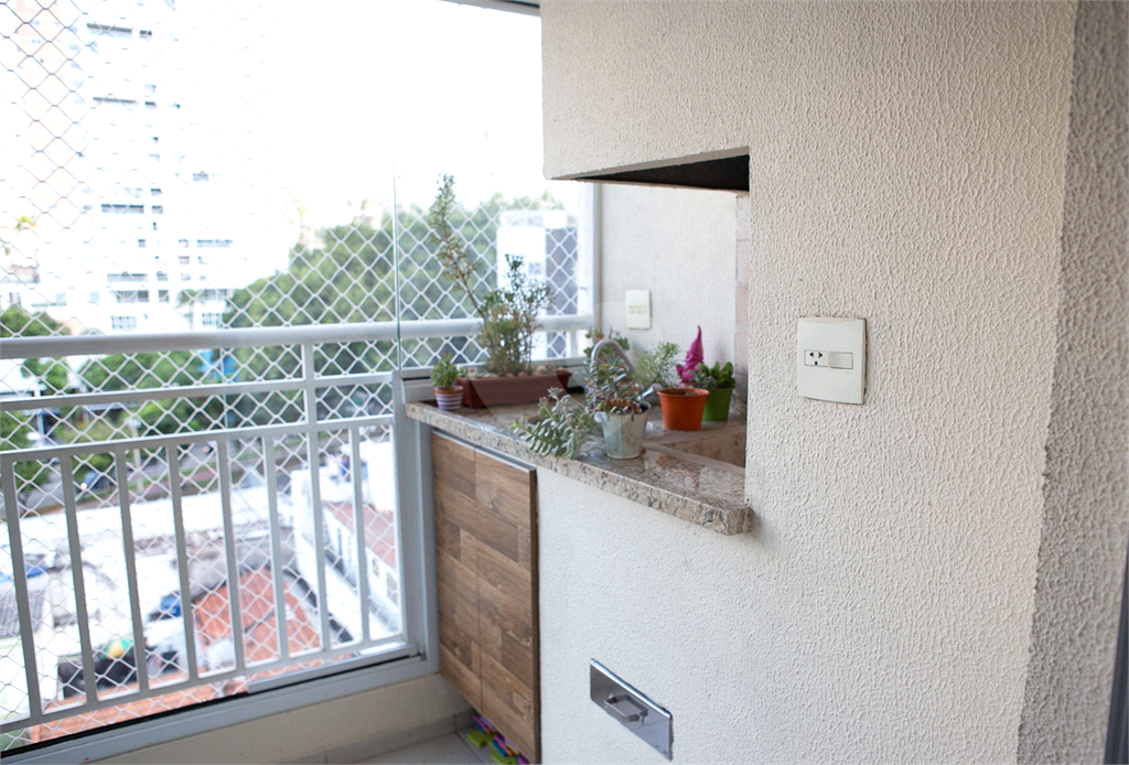 APARTAMENTO em PERDIZES