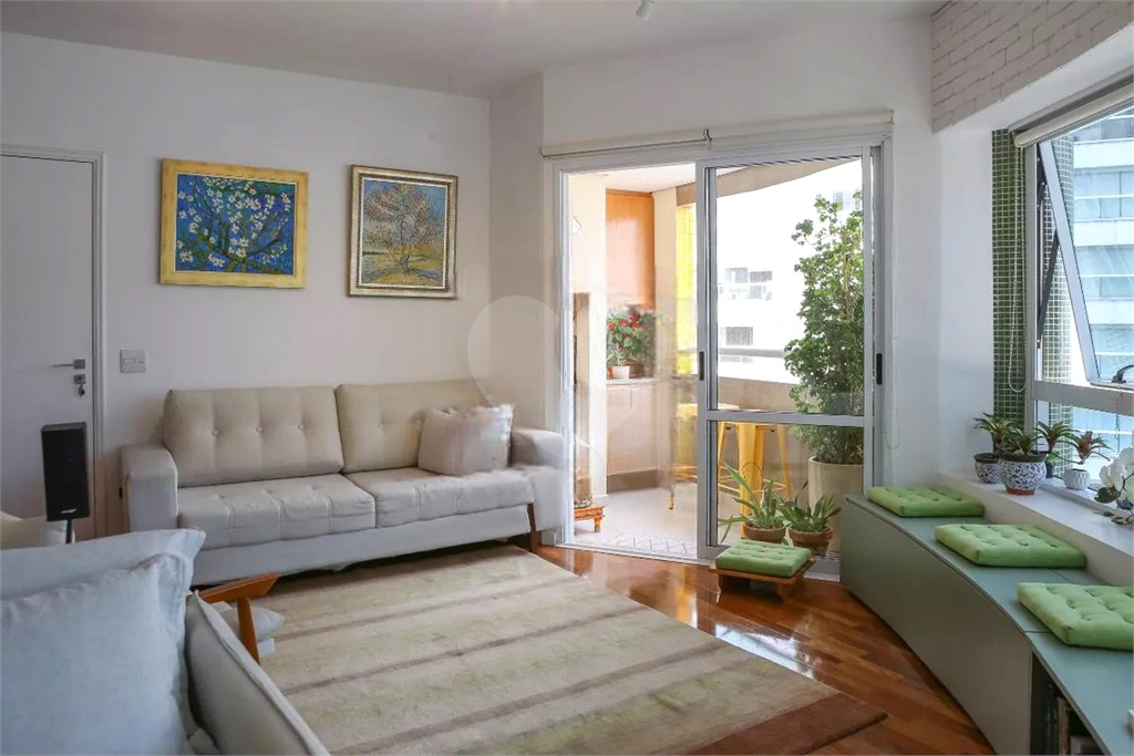 Apartamento à venda em PERDIZES com  104 m²