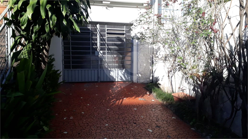 Casa muito bem localizada em Santana com 243 m² com 3 dormitórios 