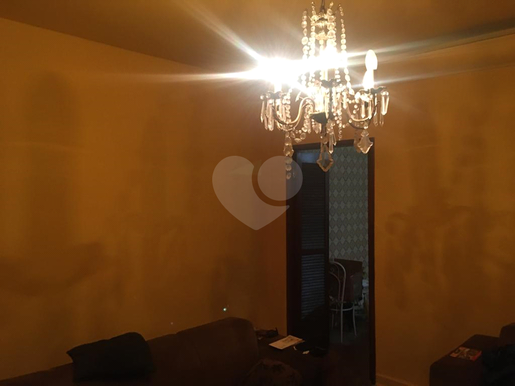 Casa muito bem localizada em Santana com 243 m² com 3 dormitórios 
