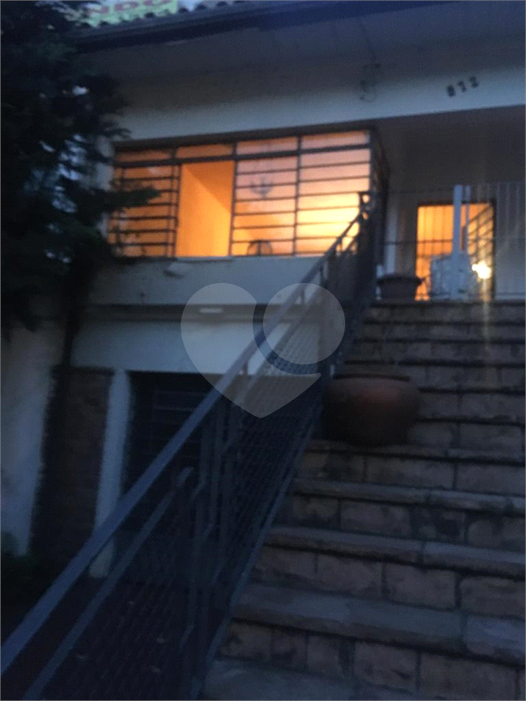 Casa muito bem localizada em Santana com 243 m² com 3 dormitórios 