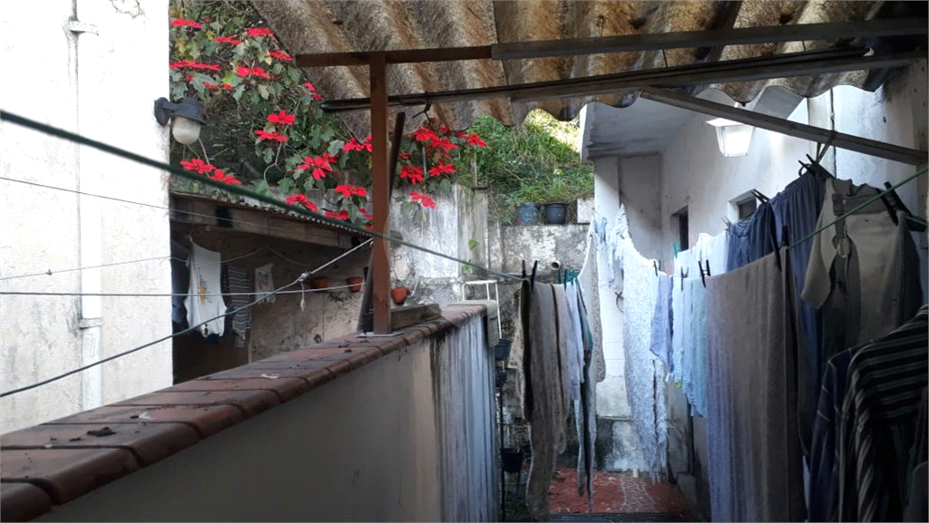 Casa muito bem localizada em Santana com 243 m² com 3 dormitórios 