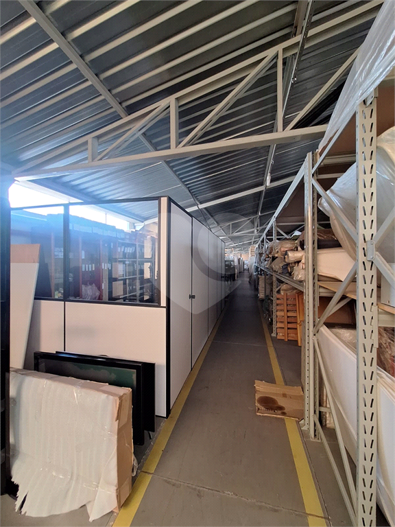 Prédio Comercial na Avenida Ataliba Leonel