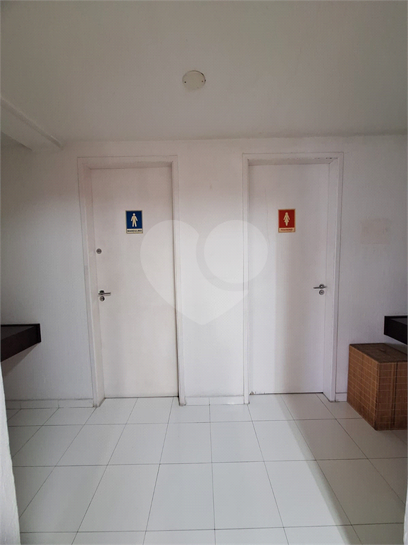 Prédio Comercial na Avenida Ataliba Leonel