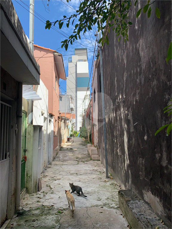 CASA DE VILA DE 01 DORMITÓRIO, 01 BANHEIRO, QUINTAL E TERRAÇO, METRO TUCURUVI,