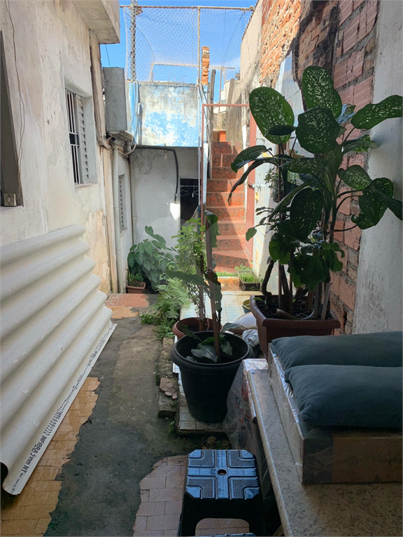 CASA DE VILA DE 01 DORMITÓRIO, 01 BANHEIRO, QUINTAL E TERRAÇO, METRO TUCURUVI,